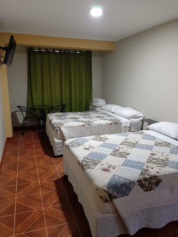 Hostal Caprichos ワチョ エクステリア 写真